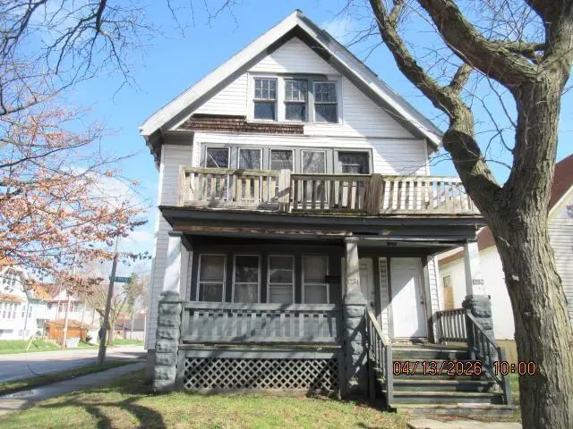 1232 W Ring St #1234