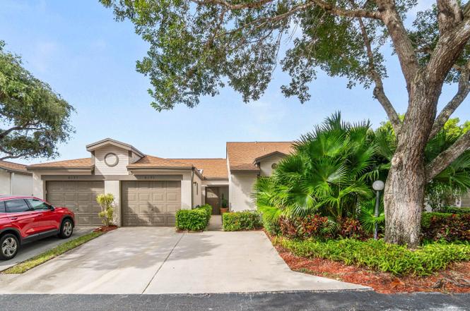 8191 Whispering Palm Dr