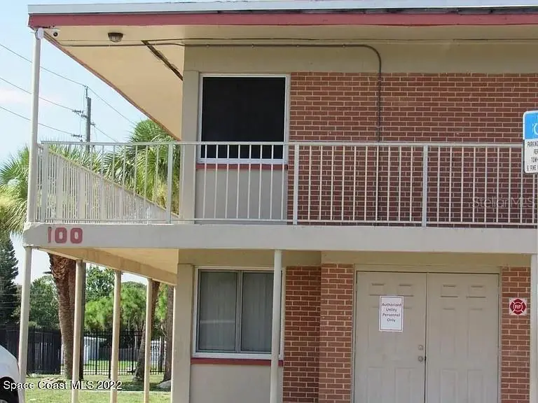 800 N Fiske Blvd #111