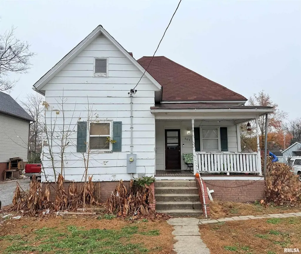 504 W South St
