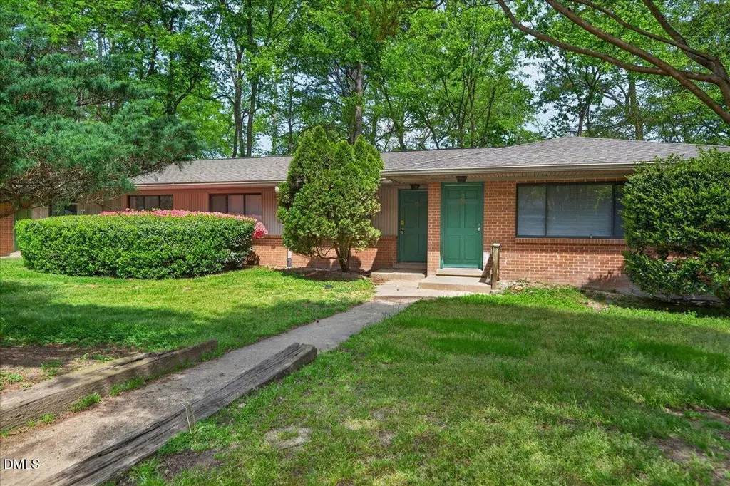15 Shepherd Ln