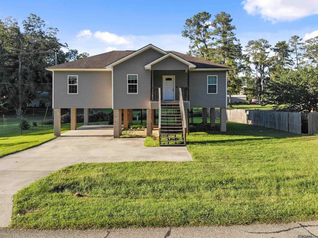 32491 Cynthia Dr