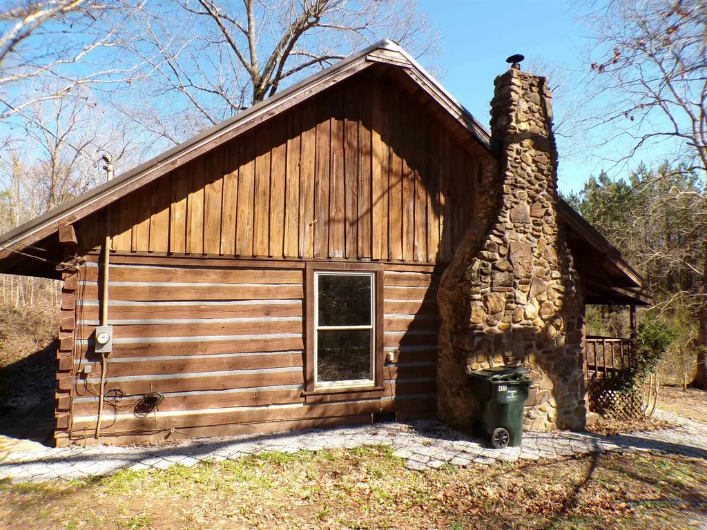 450 Fawn Lake Bridge Rd