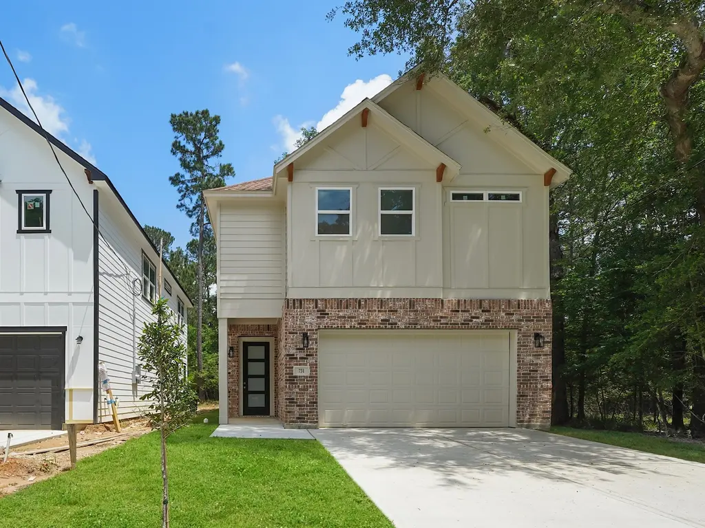 731 Magnolia Point Dr