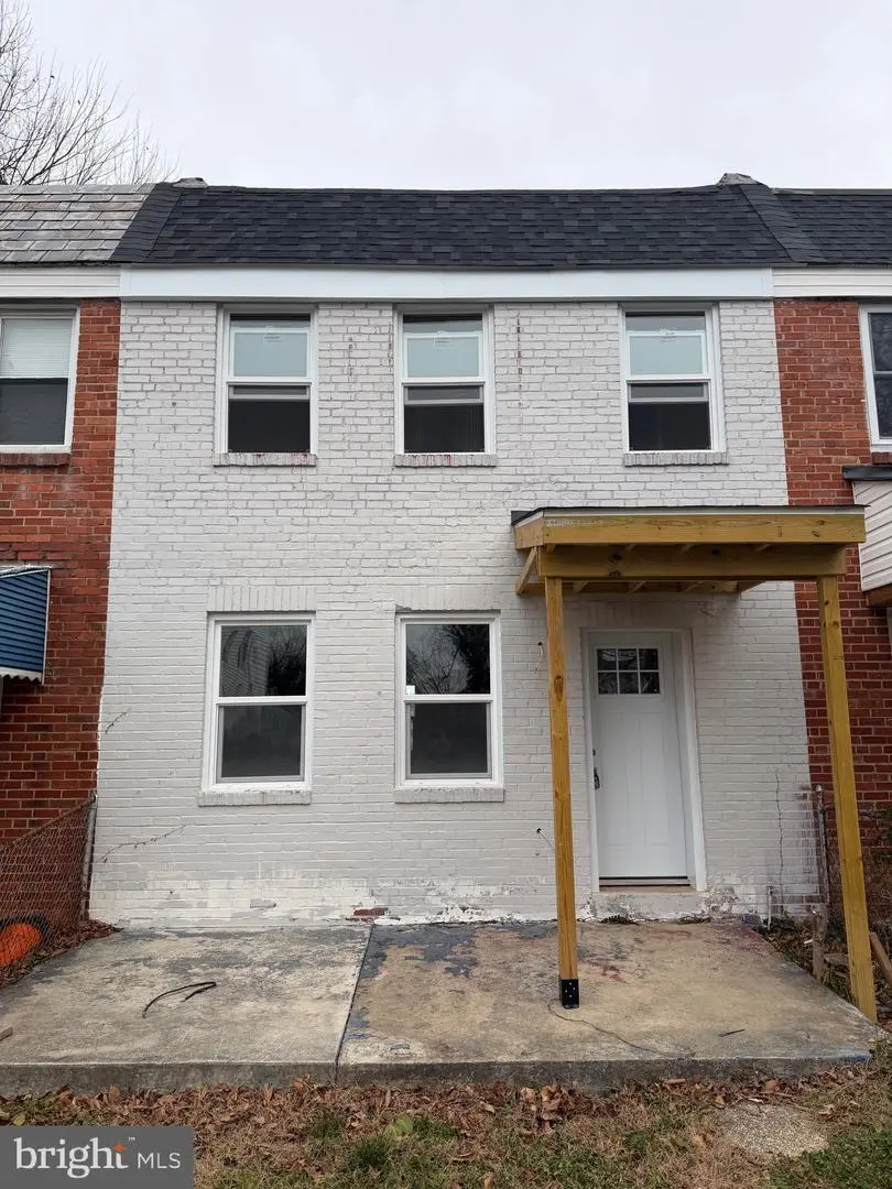 4907 Edgemere Ave
