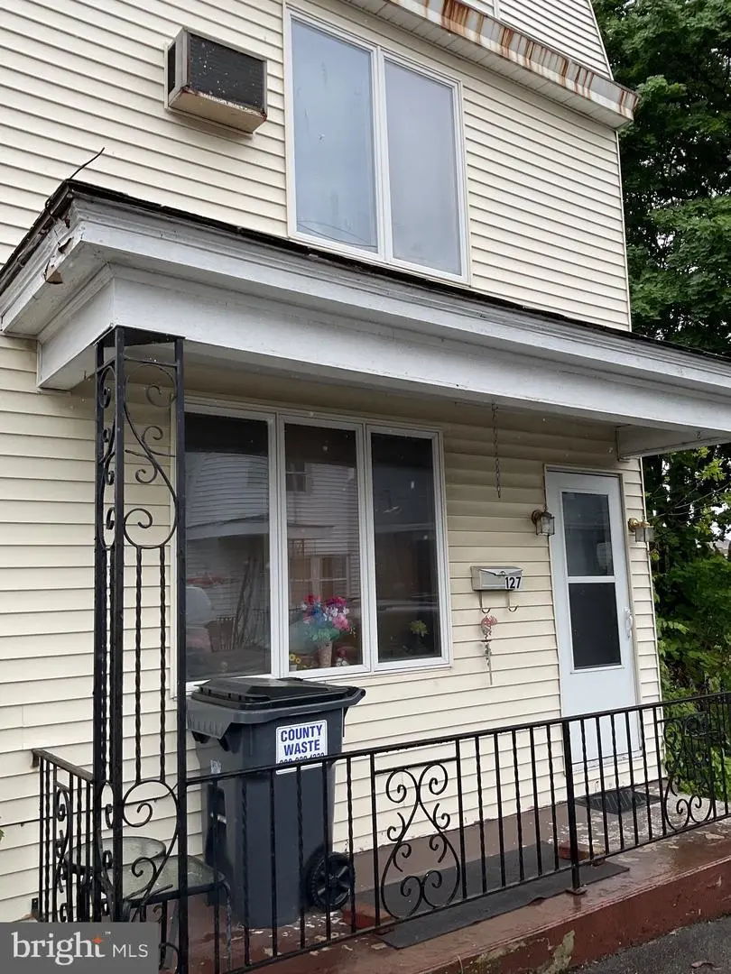 127 N Nice St