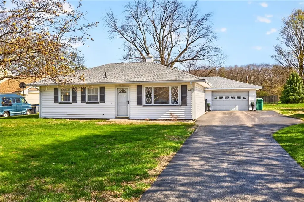 302 Wellington Rd