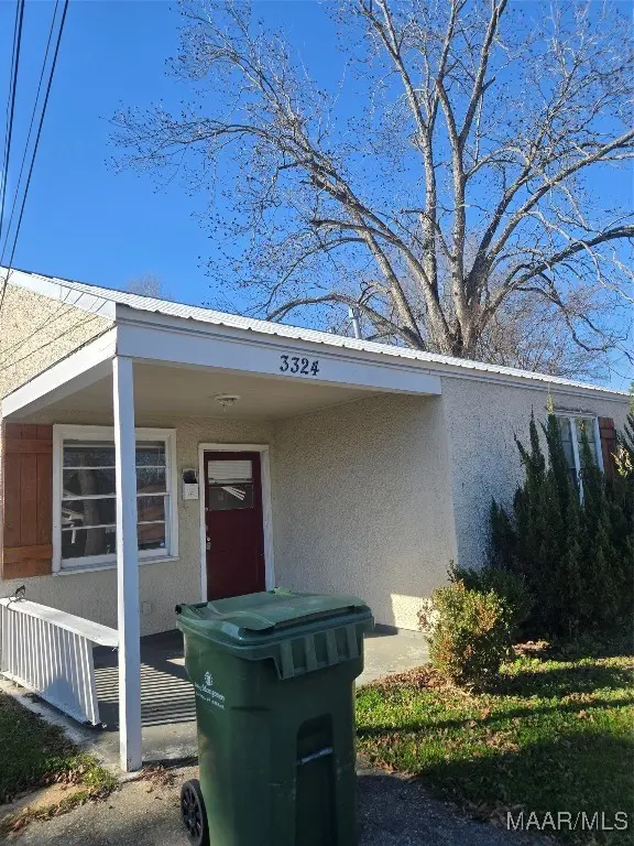 3324 W Tuskegee Cir
