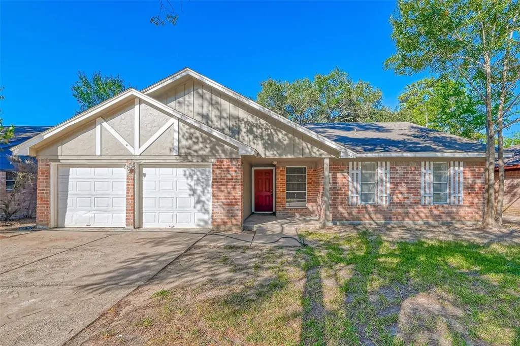 22318 Meadowgate Dr
