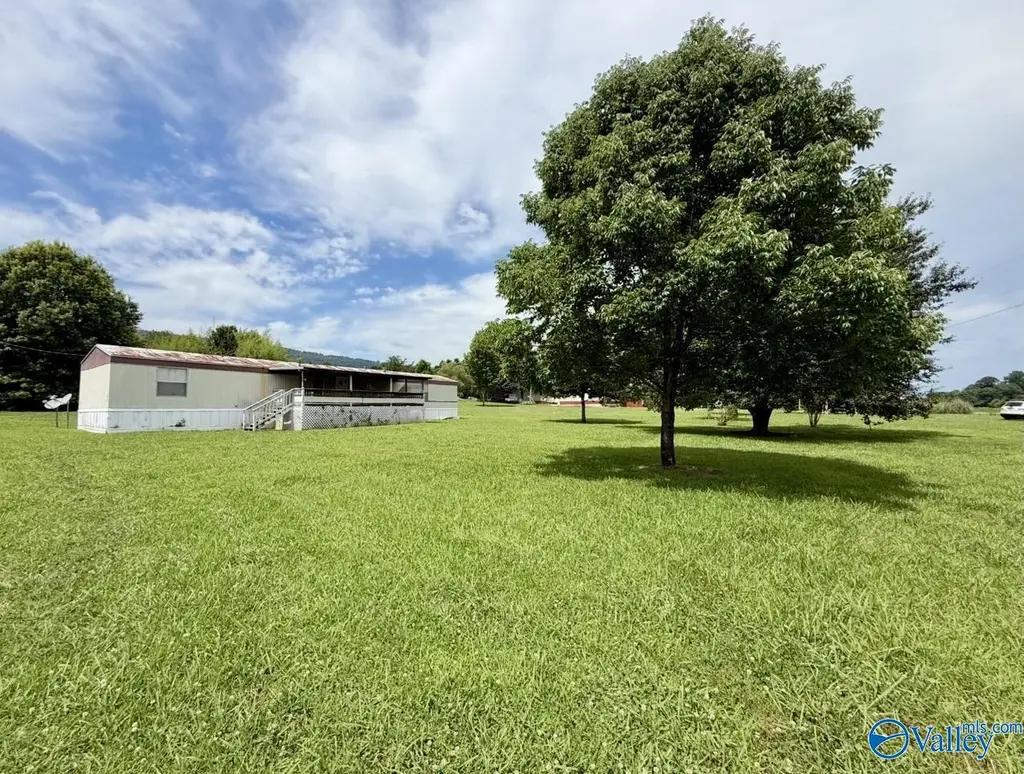 2965 Weiss Lake Blvd