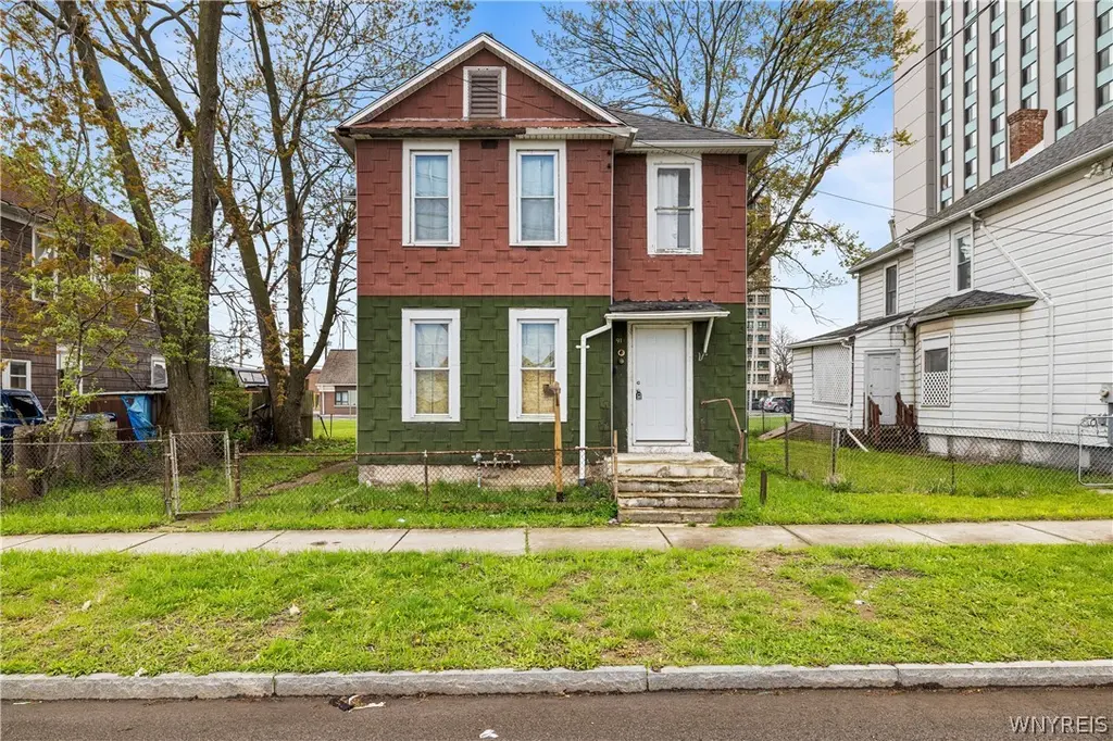 919 Cedar Ave