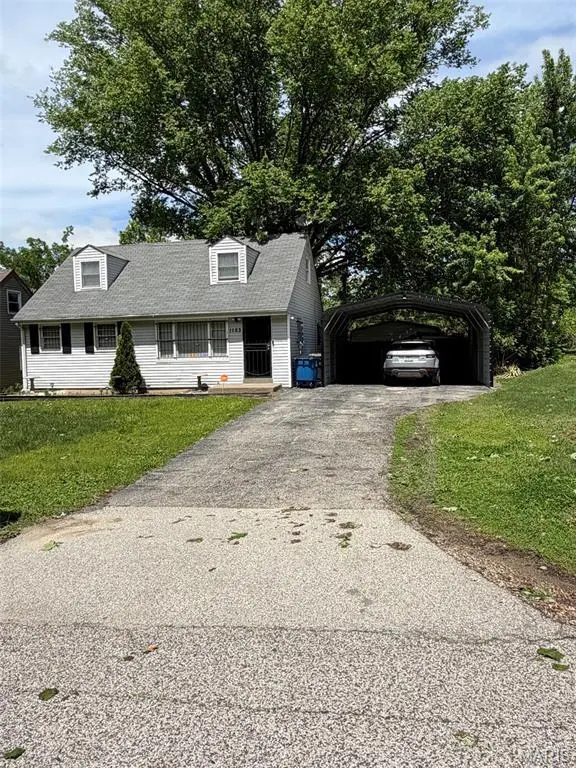 1153 Redman Blvd