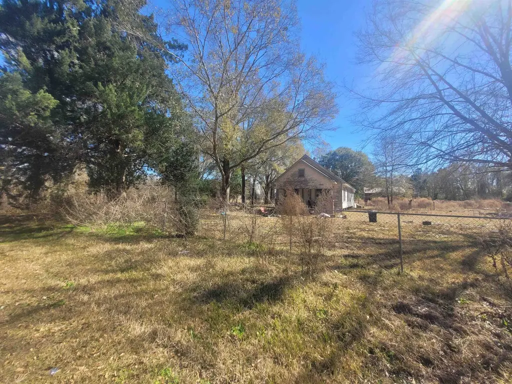 527 County Road 4212