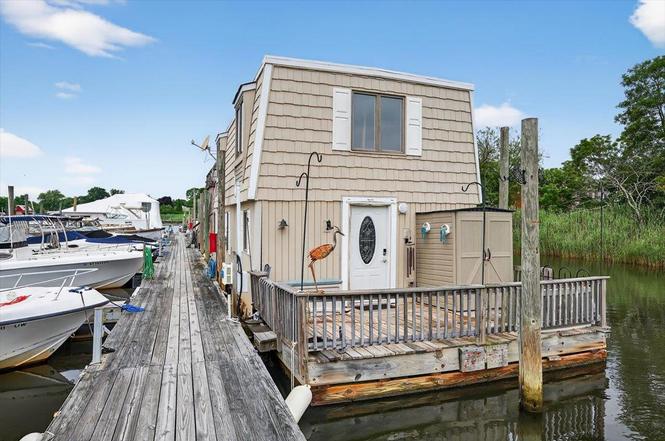 149 c Riverside Dr