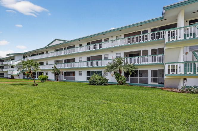 5300 Washington St Unit J116