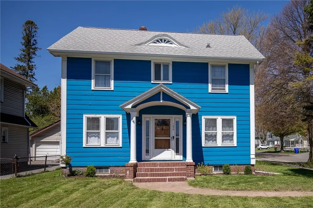 1636 Chili Ave