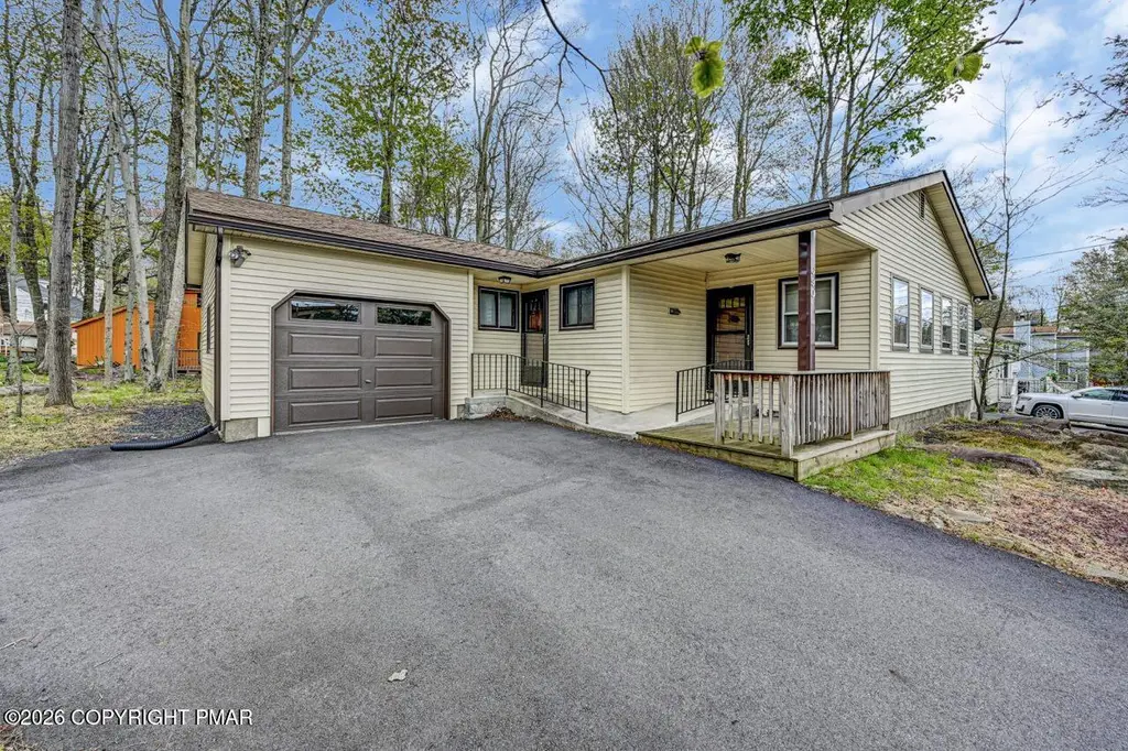 7163 Mountain Dr