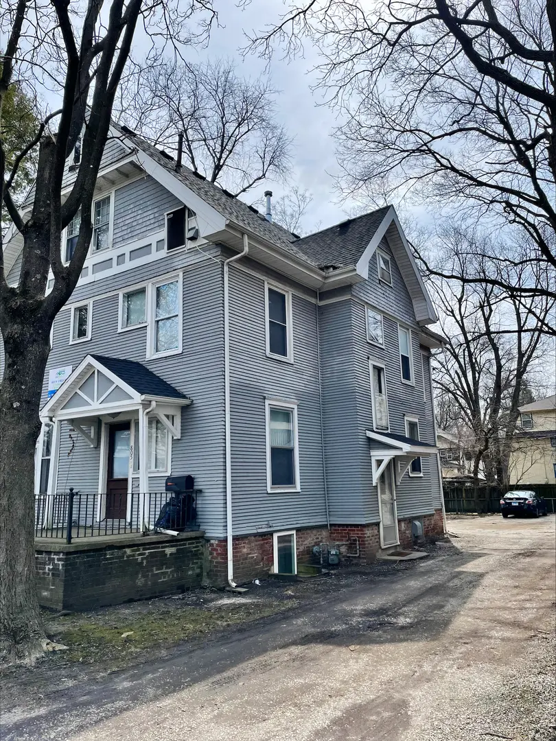 805 W Oregon St