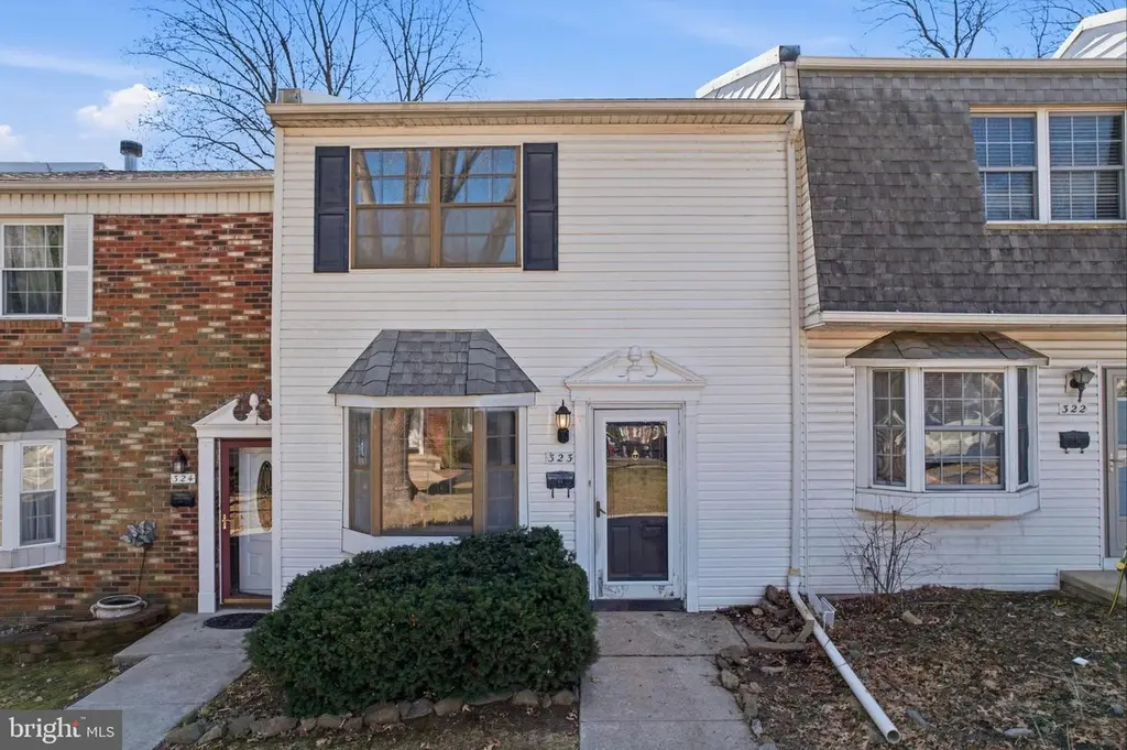 323 Harvard Sq