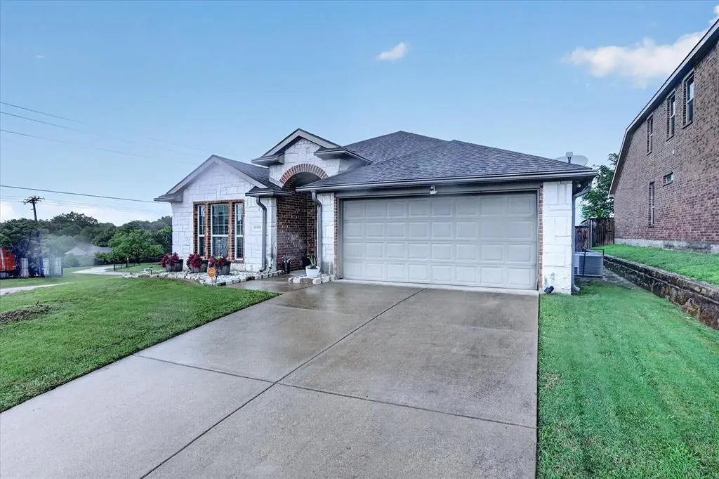 14089 Pioneer Bluffs Rd