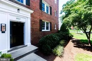 3937 Pennsylvania Ave SE #102