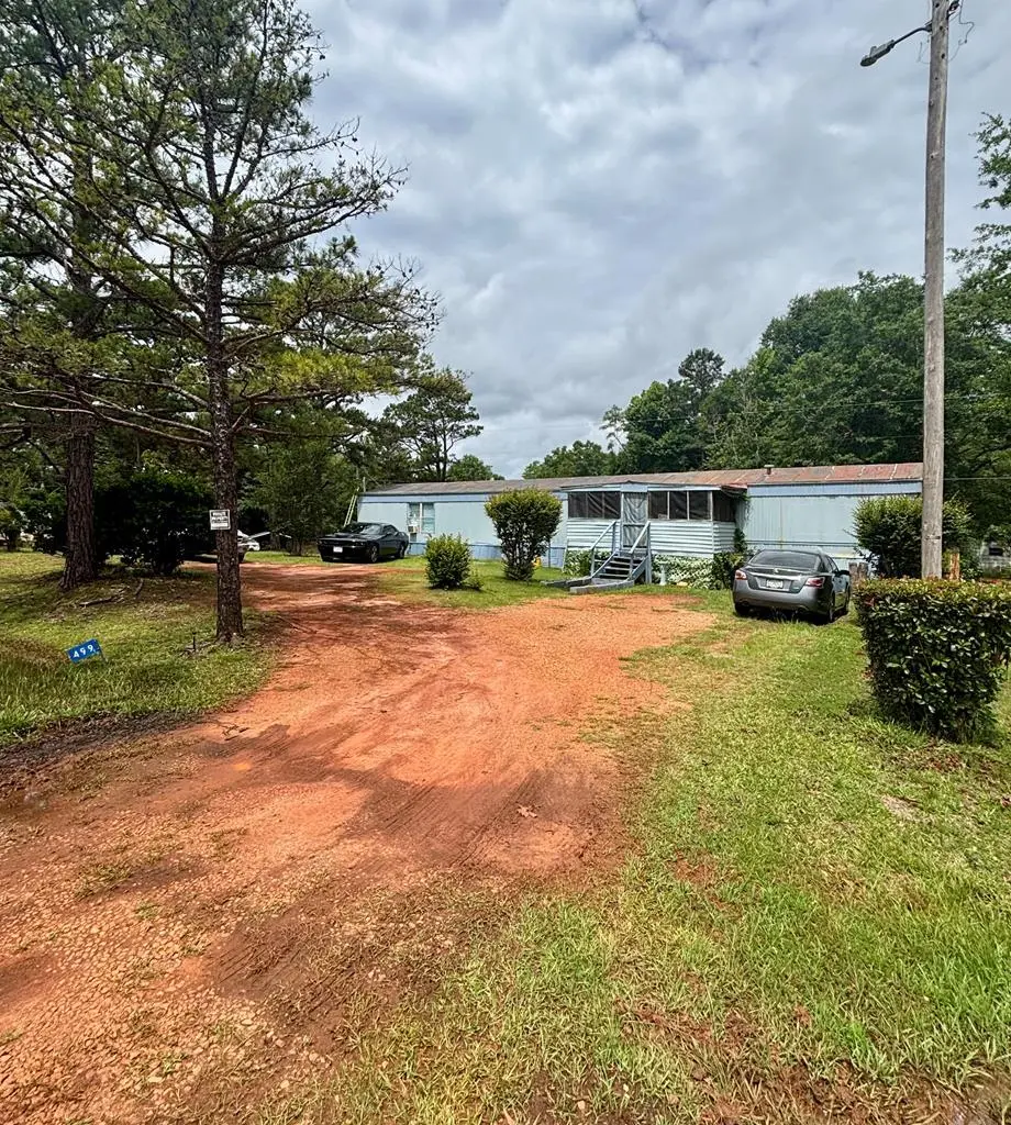 499 Valley Rd