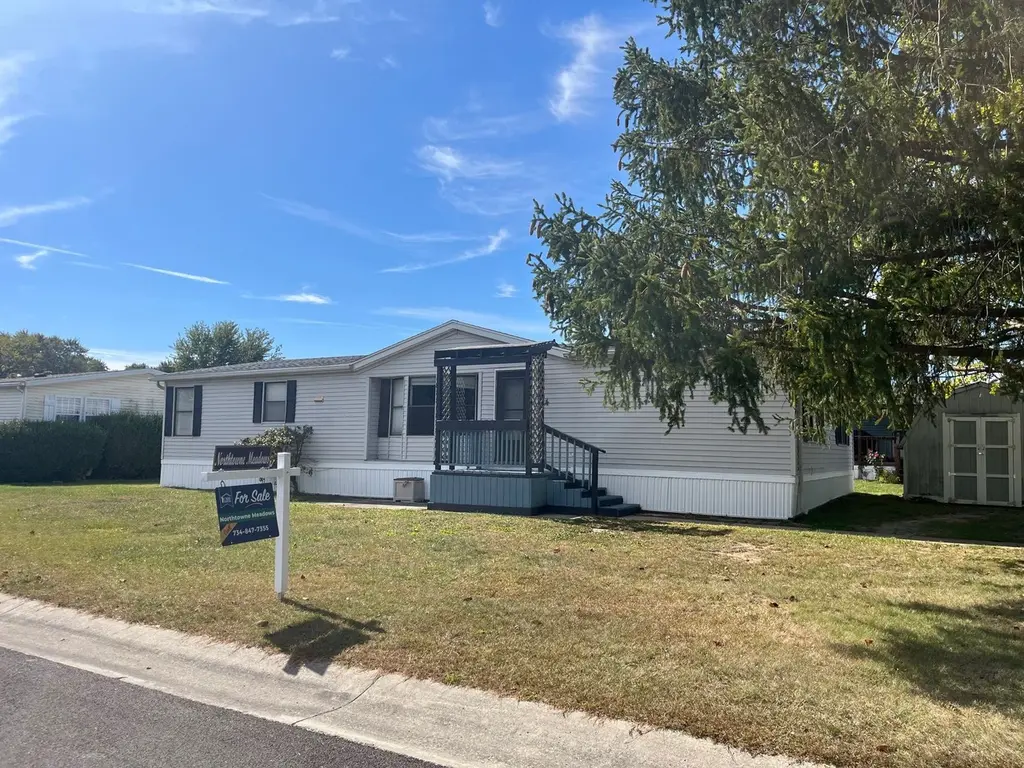 6255 S Telegraph Rd #124