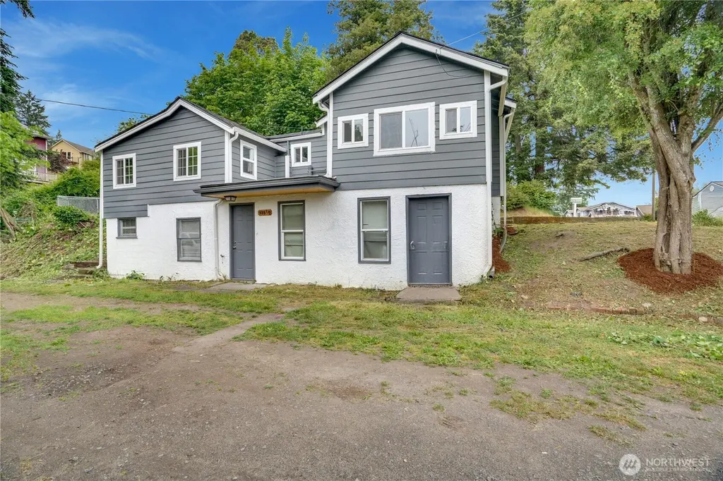 325 N Cambrian