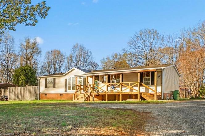 6381 Eagle Landing Dr