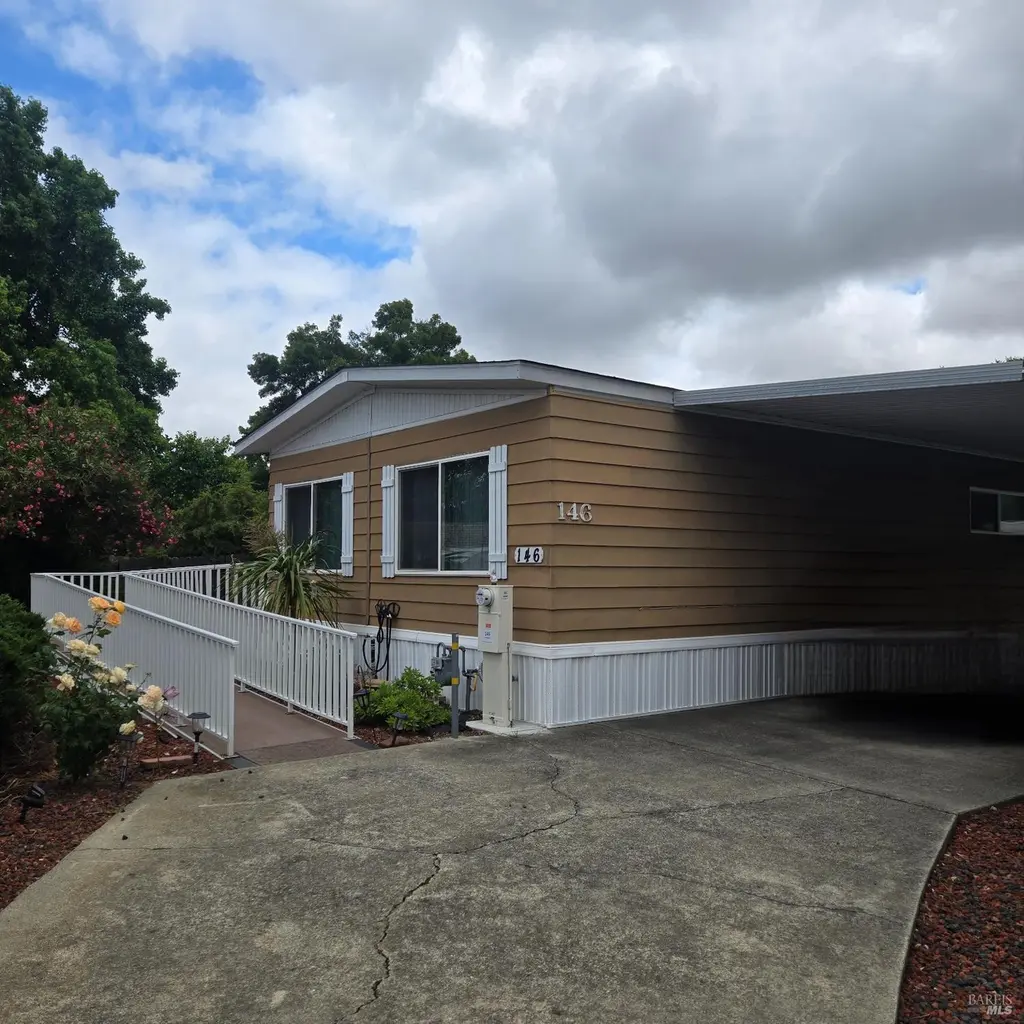 1597 Alamo Dr #146
