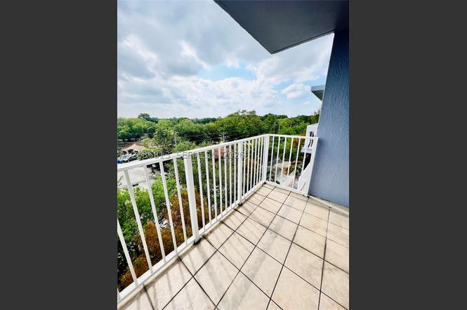 2415 NW 16th St Rd Unit 603-1