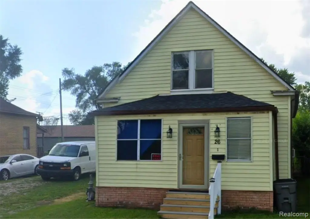 26 E Woodward St