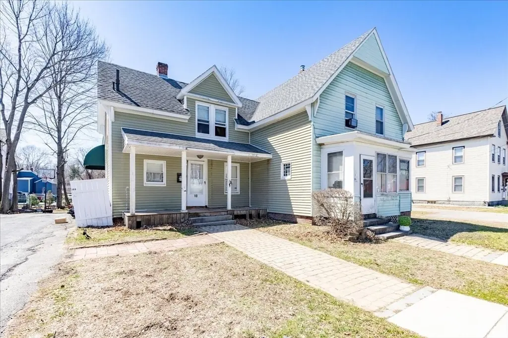 10 Green St