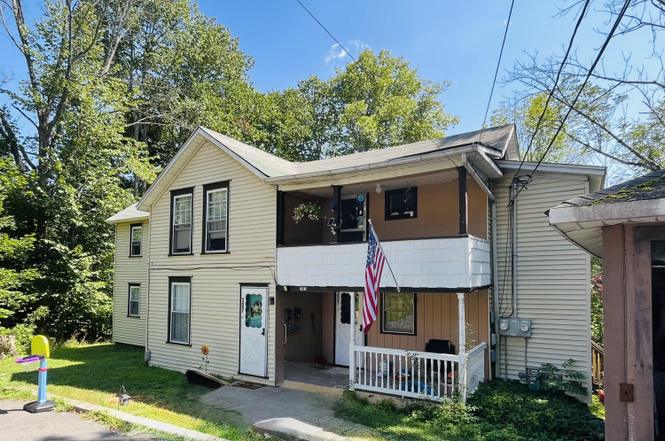307 Grove St