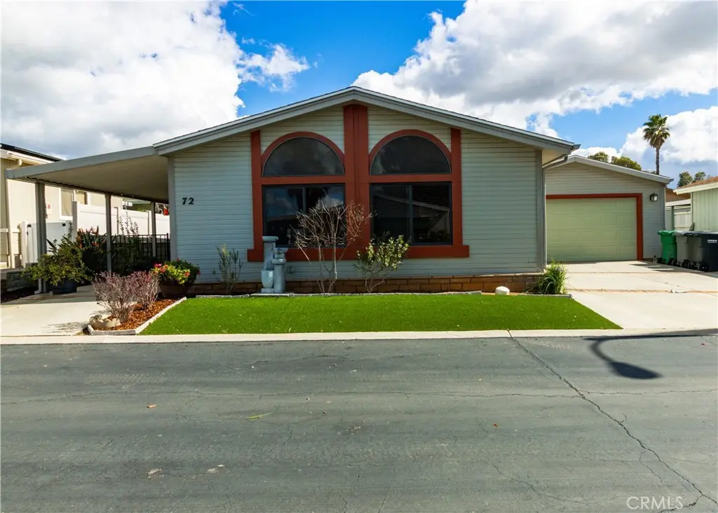 10961 Desert Lawn Dr #72