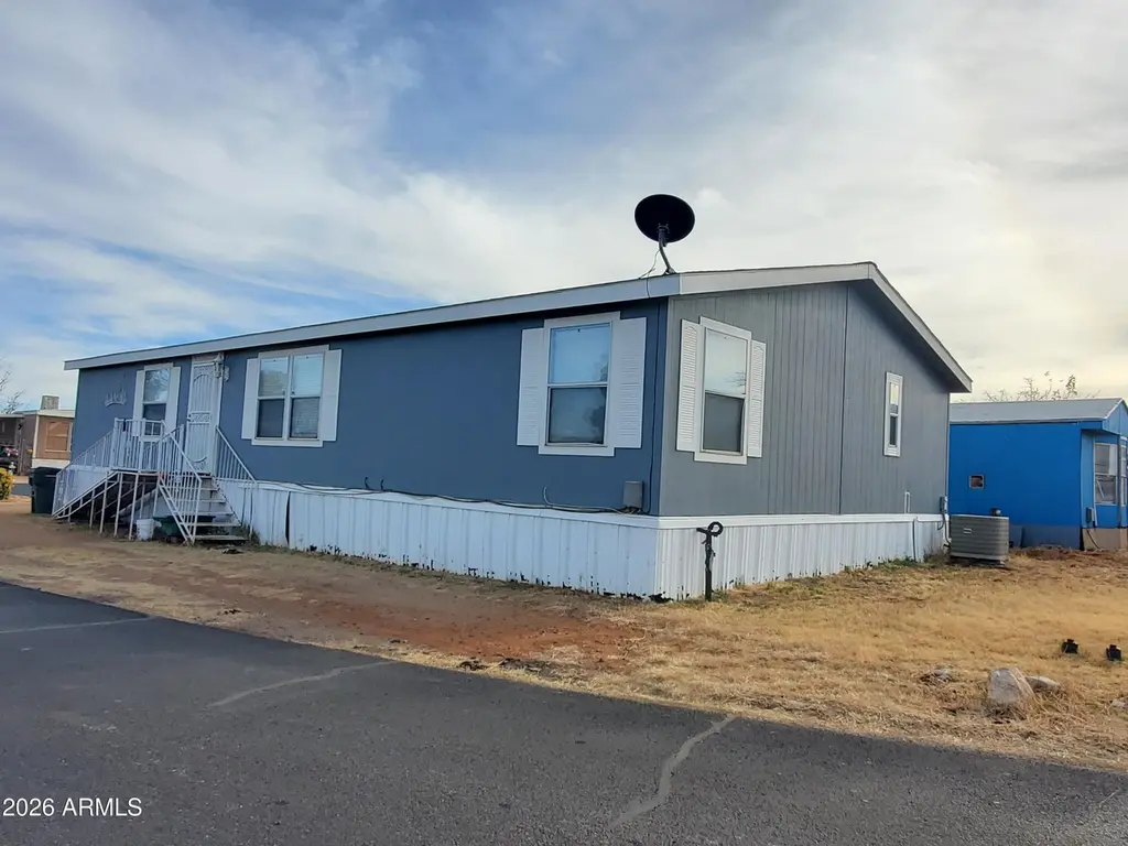 650 E Busby Dr #94