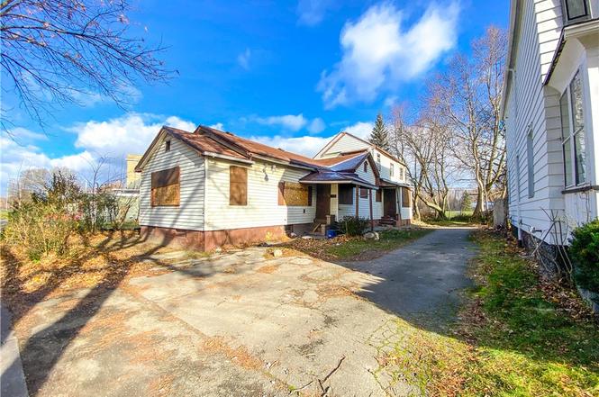 282 Parkway