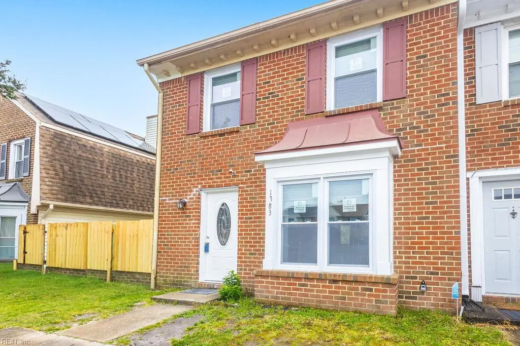 1383 Battleford Dr
