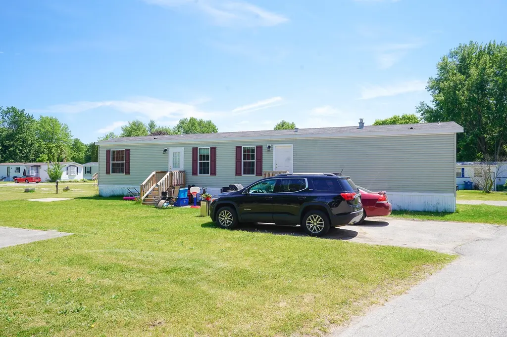 1362 Michigan Unit 89-183