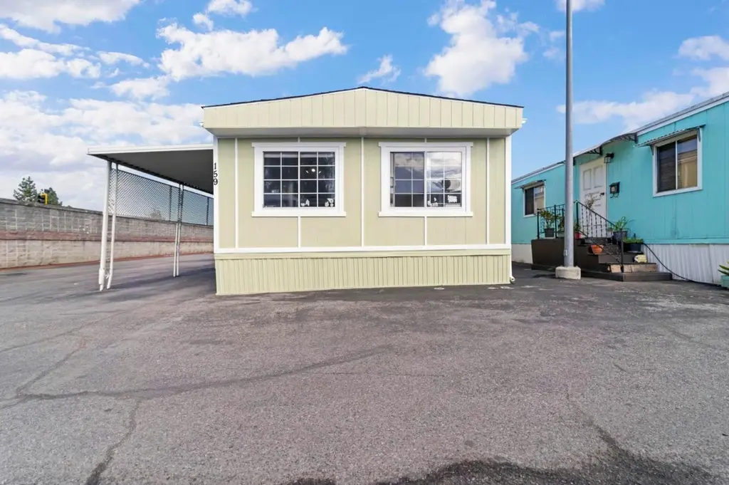 1500 Virginia Pl #159