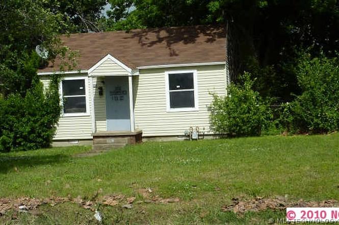 1331 N Olympia Ave