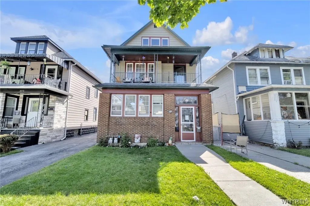 371 Cumberland Ave