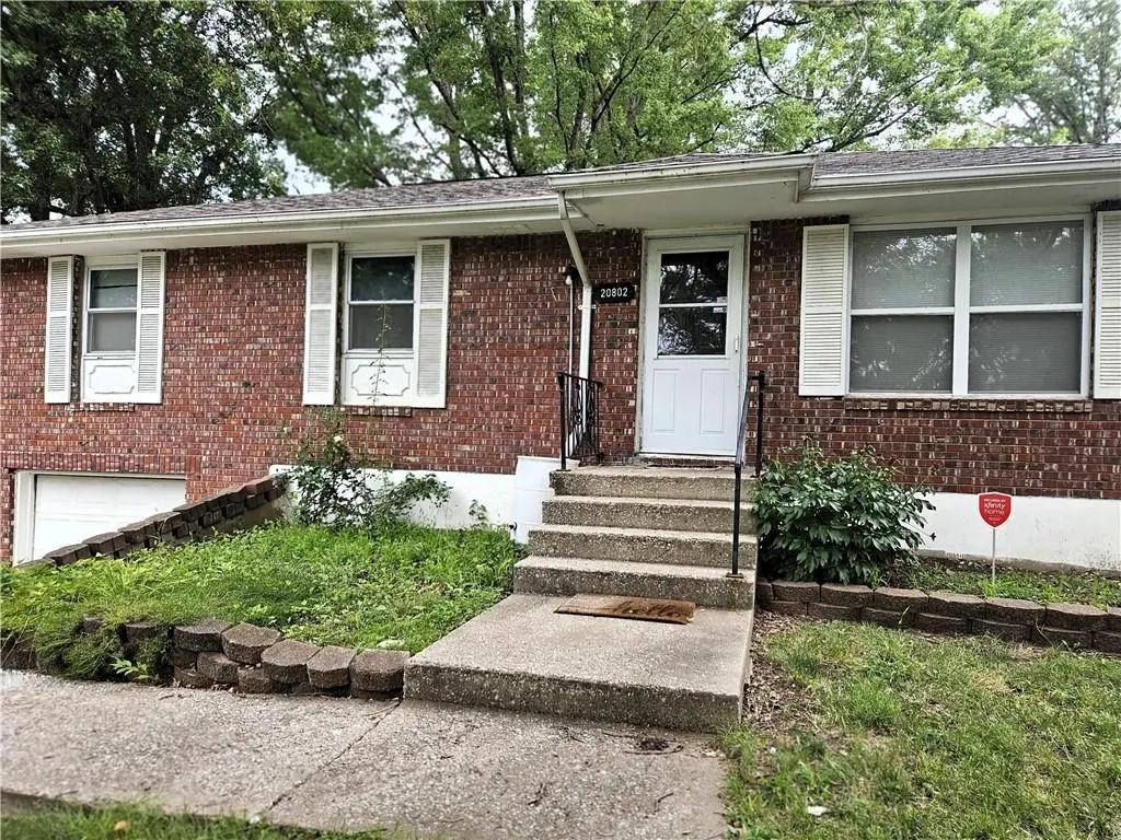 20802 E 13th Ter N