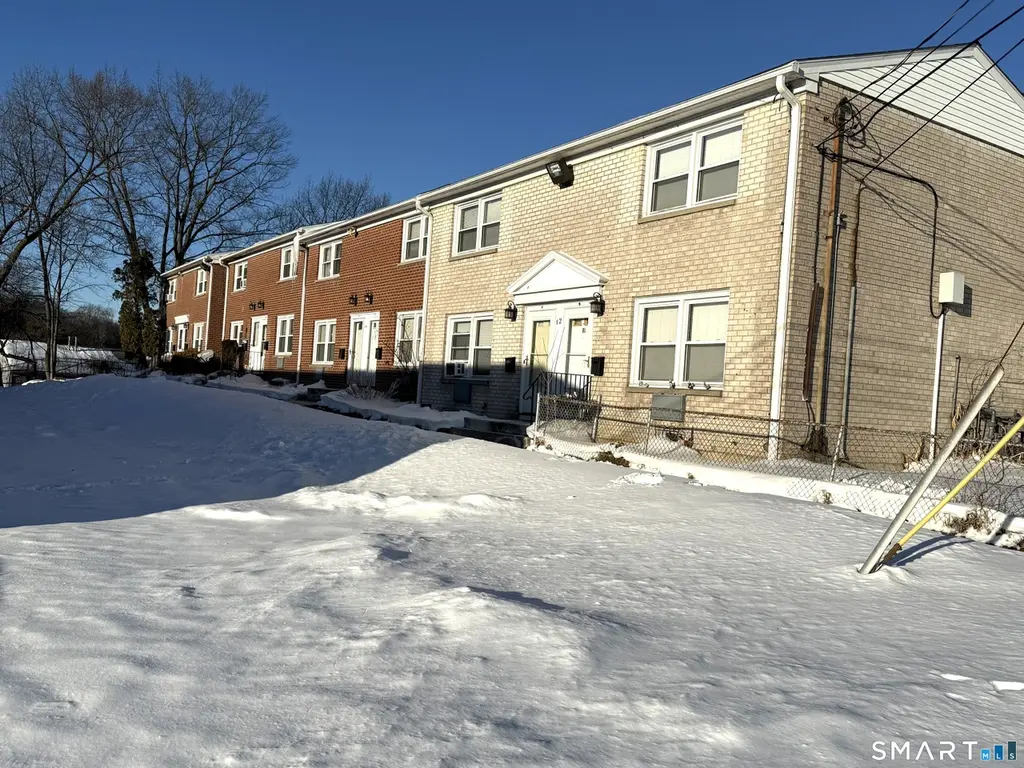 82-B Yaremich Dr