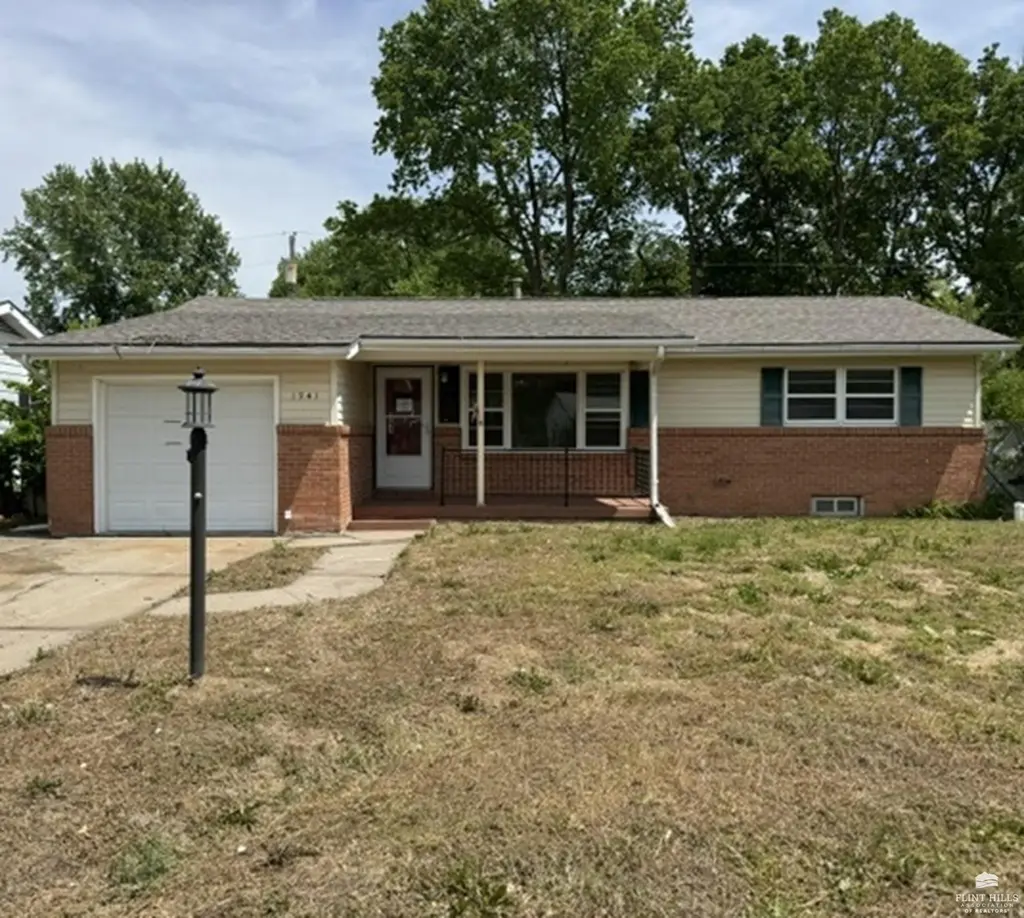1341 Fogarty Dr
