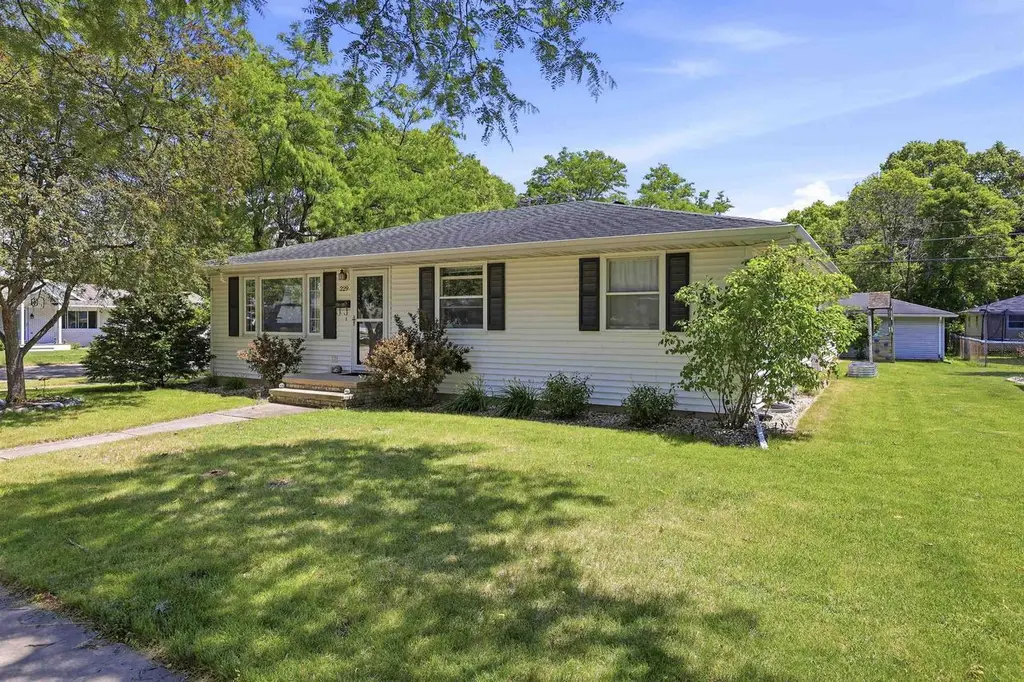 229 Paul Dr