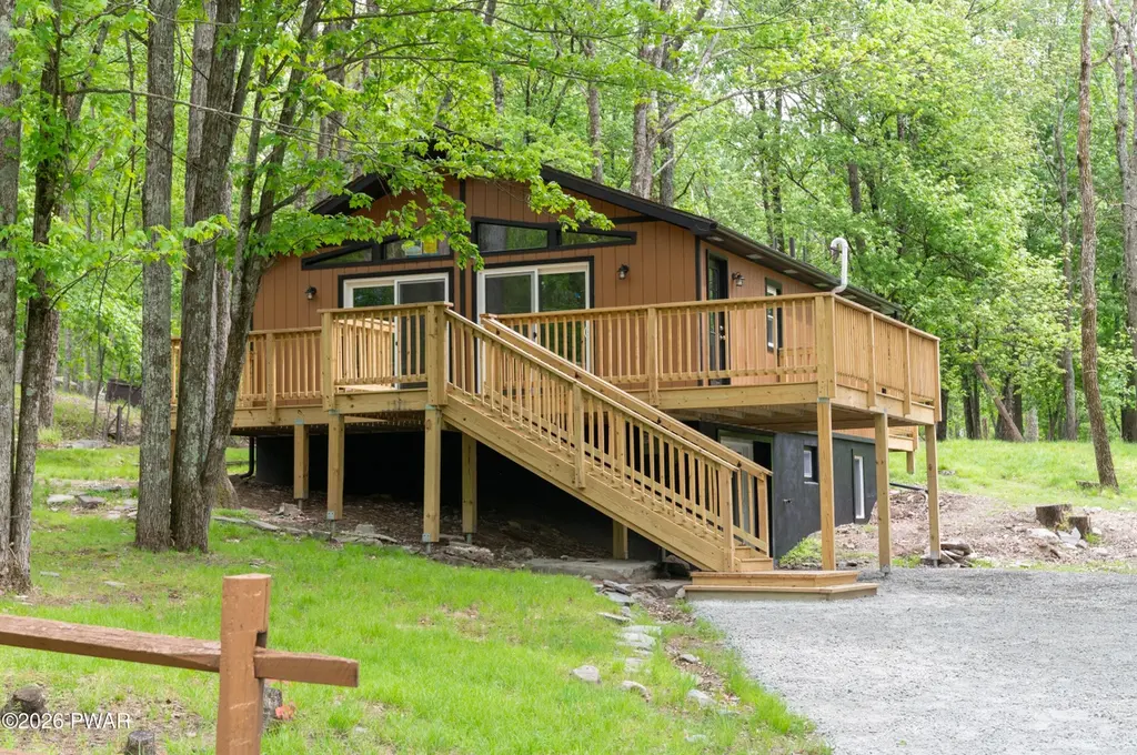 124 Fawn Lake Dr