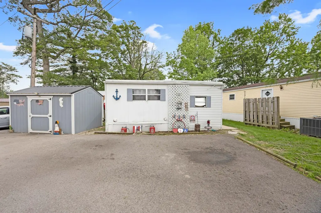 8651 Ohio 368 Unit 105E
