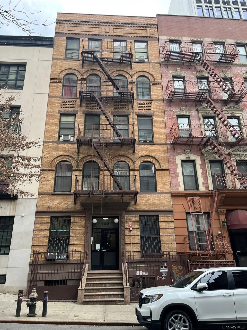 103 E East 97th St Unit 1B