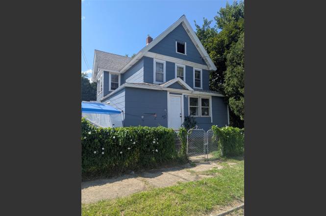 31 Crandall St
